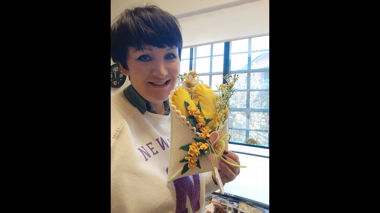 Busta mimosa per la Festa della Mamma #festadellamamma #festadelladonna #feltflower
