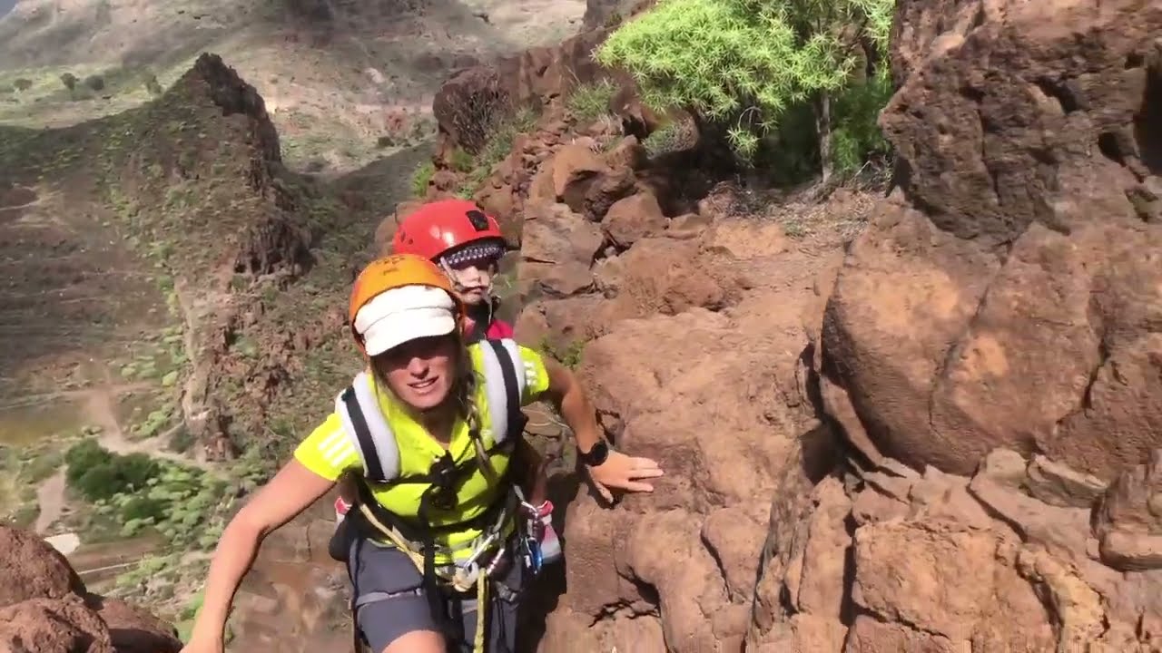 Climbing La Fortaleza, Gran Canaria.