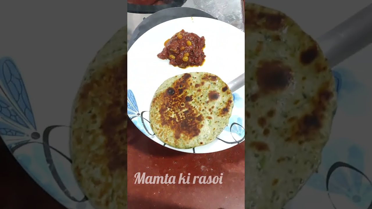 Methi Paratha 😍 | Soft & Tasty | Served with Tomato Chutney