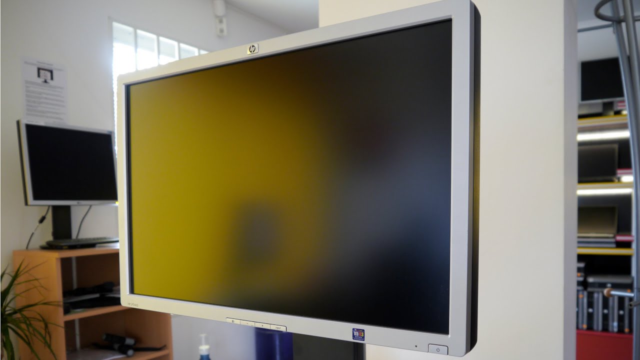 HP LP2465: HD Review