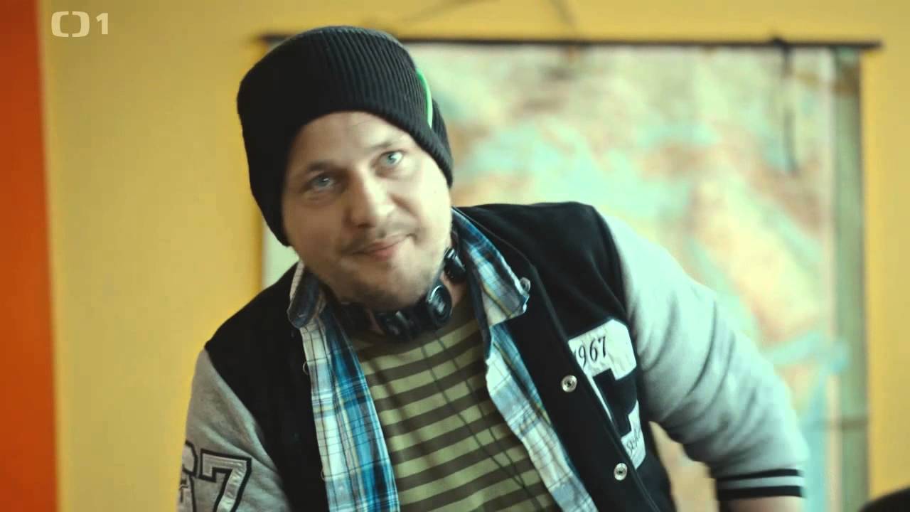 Pečený sněhulák - Učitel zkouší z docházky