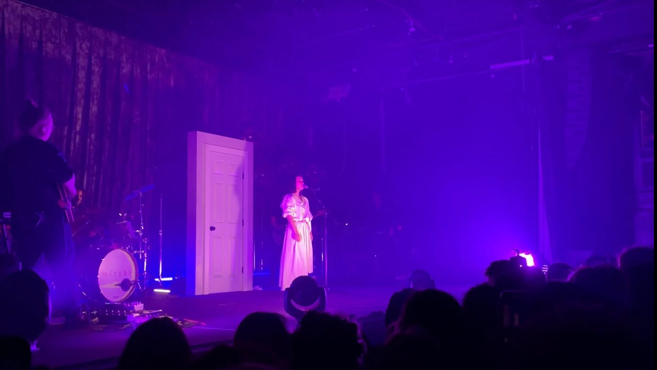 (2/18) mitski live - enterance/love me more