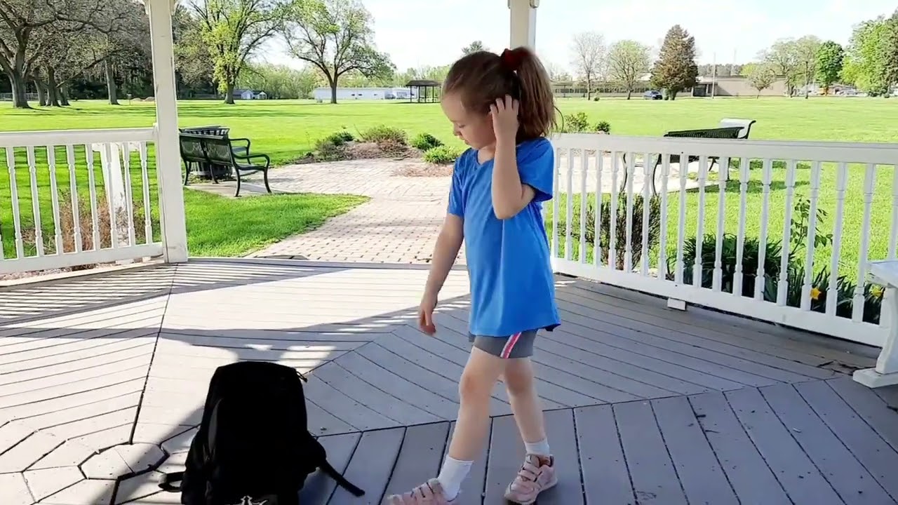 A 7-Year-Old's Honest Review of Disc Golf Bags for Kids