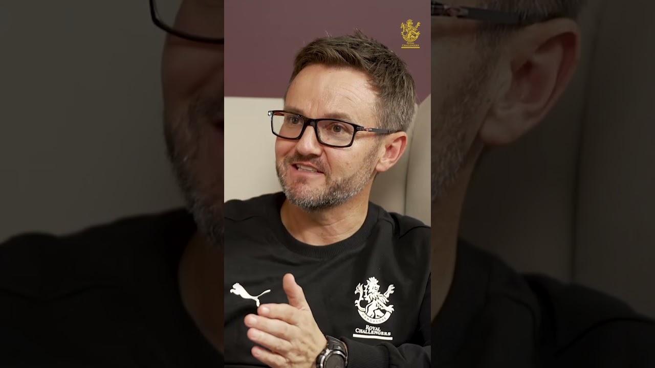 Mike Hesson on bringing Faf du Plessis in as RCB Captain | RCB Podcast