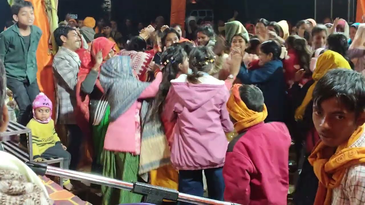 Ghanshyam Teri Bansi pagal Kar jaati Hai