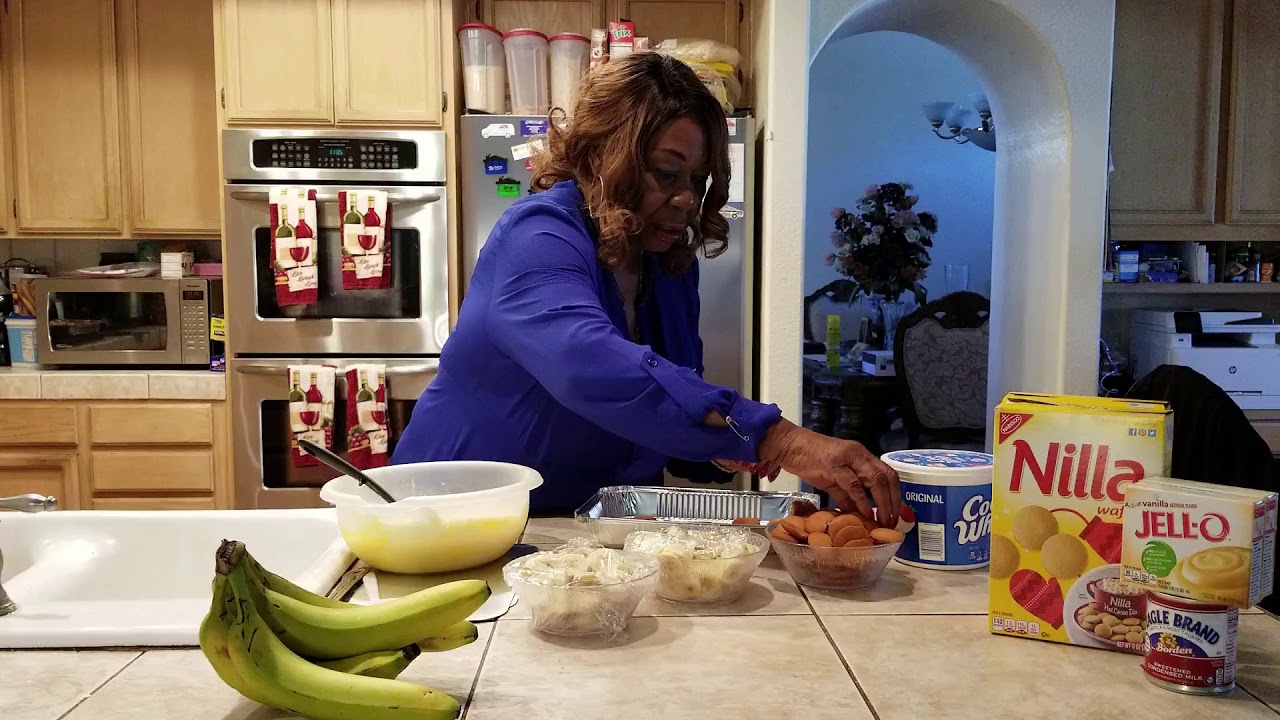 Aunt Shirley's Famous No Bake Banana Pudding