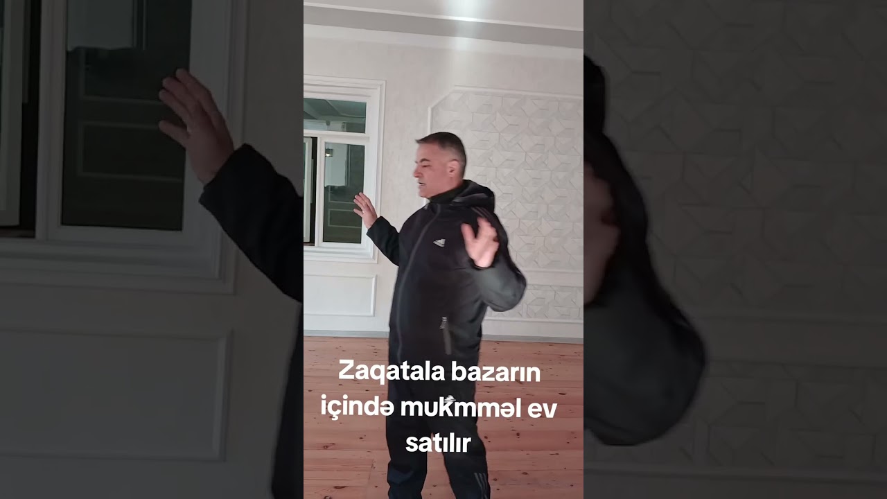 Zaqatala bazrın içində ev satılır