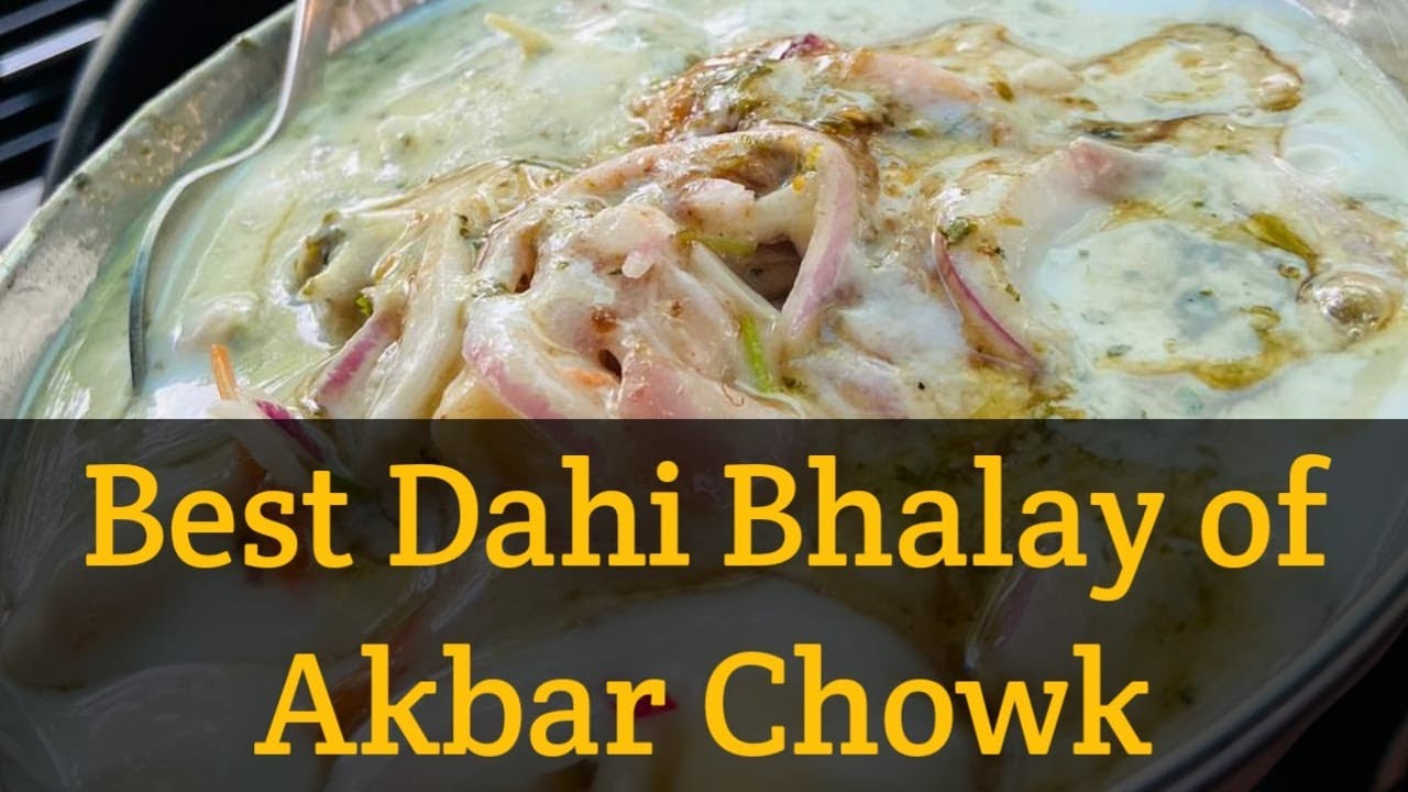 Best Dahi Bhalay of Akbar Chowk | Street Food of Faisalabad | Pakistani Street Food