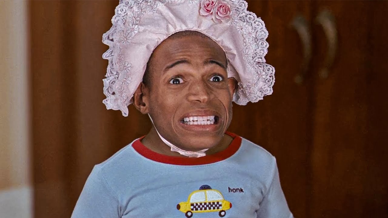 The Most Feared Inmate Disguises as a Baby to Steal a Diamond