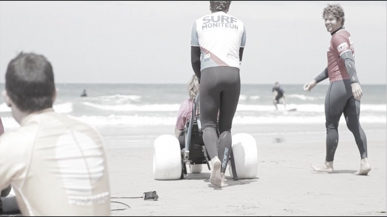 Handisurf &bull; Marienia avec l'&eacute;cole de surf Lehena &bull; 2015
