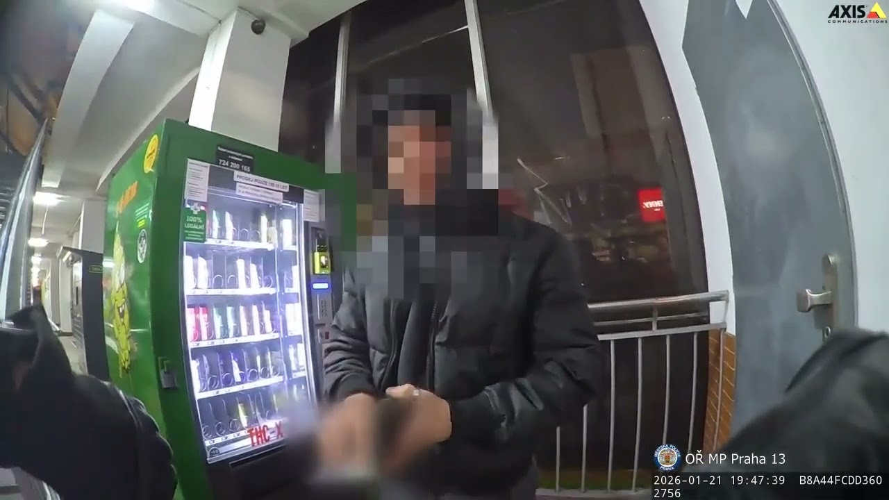 K AUTOMATU S VÝROBKY S THC VYRAZIL S DRÁTKEM