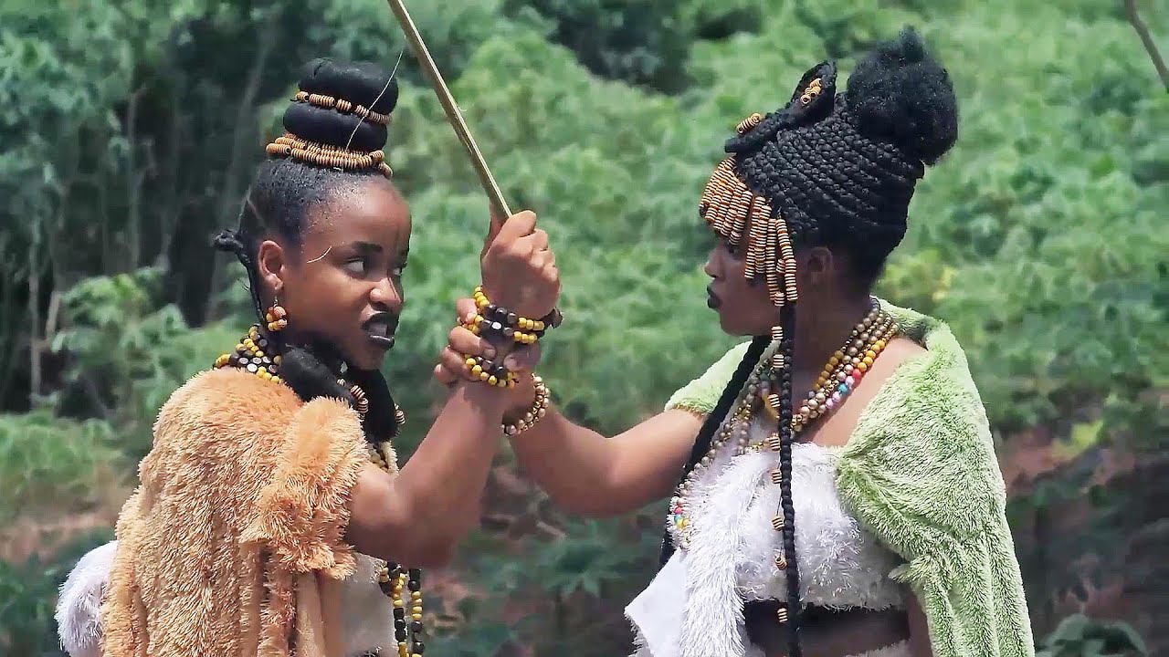 LA PRINCESSE ALTIÈR M'A GIFLÉ PENSANT JE SUIS UNE SIMPLE VILLAGEOISE SAIT PAS J'ÉTAIS UNE PRINCESSE