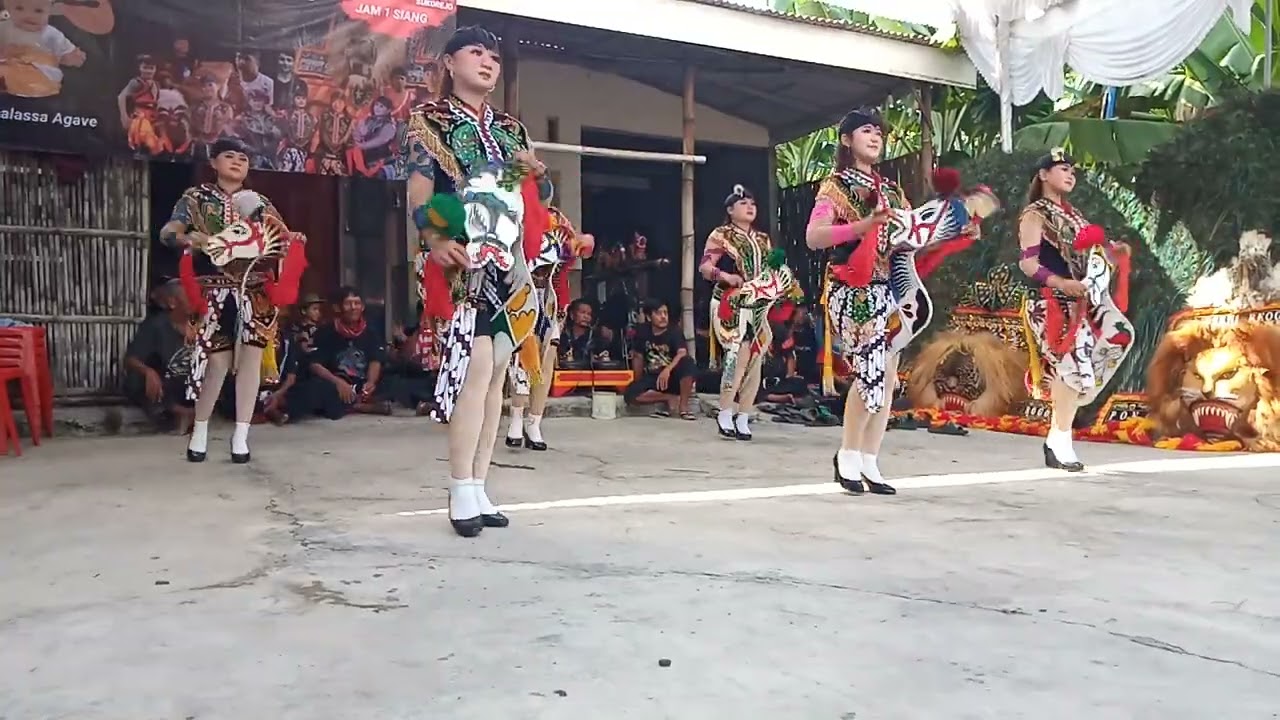 PAKEM TARI JATHILAN OBYOK LIVE NGAMBAKAN BANGUN REJO SUKOREJO..