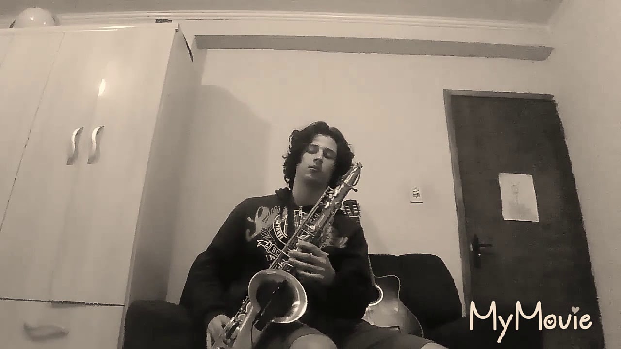 The Less I know the better - Tame Impala ( Tenor Sax Cover)