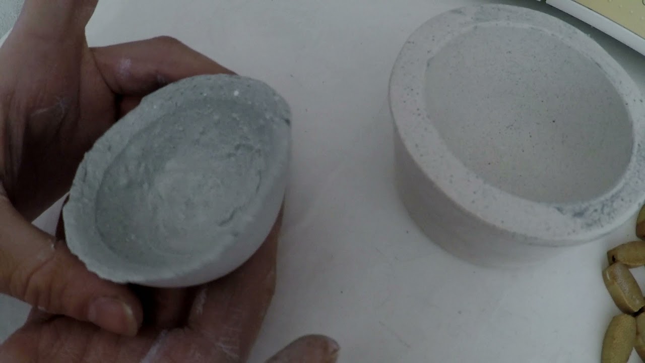 Homemade alumina crucibles