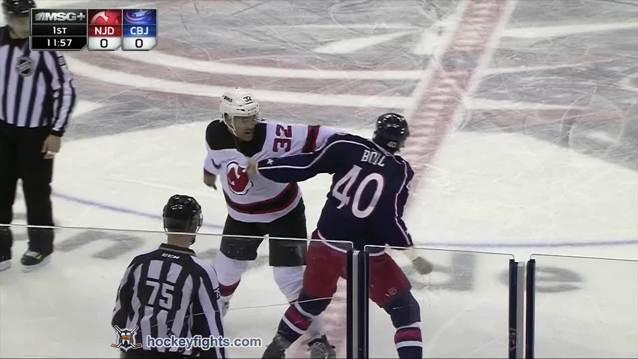 Mark Fraser vs Jared Boll Feb 28, 2015