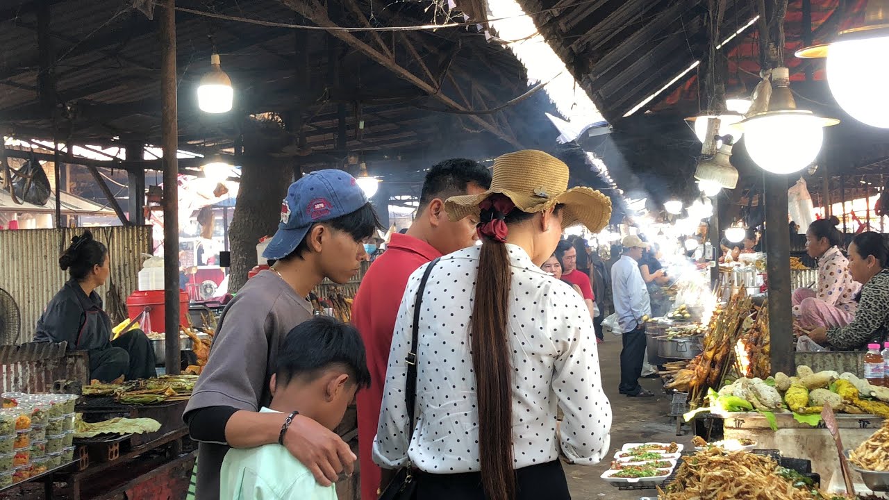 Country Village and Market Tour at Odong Mountain Resort | Khmer Street Foods and Snacks in Cambodia