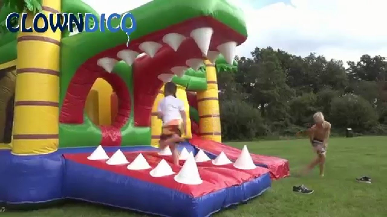 Multiplay krokodil springkussen huren? - Clown Dico