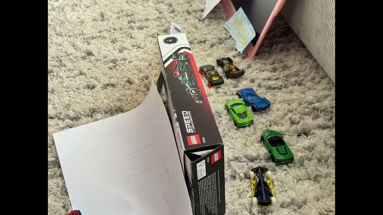Kleisid first ever youtube video. F1 inspired racing hotwheels. 