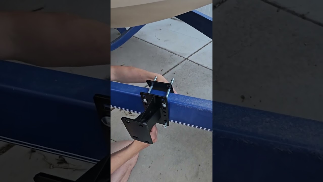 WELLUCK Trailer Spare Tire Mount Carrier, Spare Tire Carrier Holder for Utility Boat Trailer Review