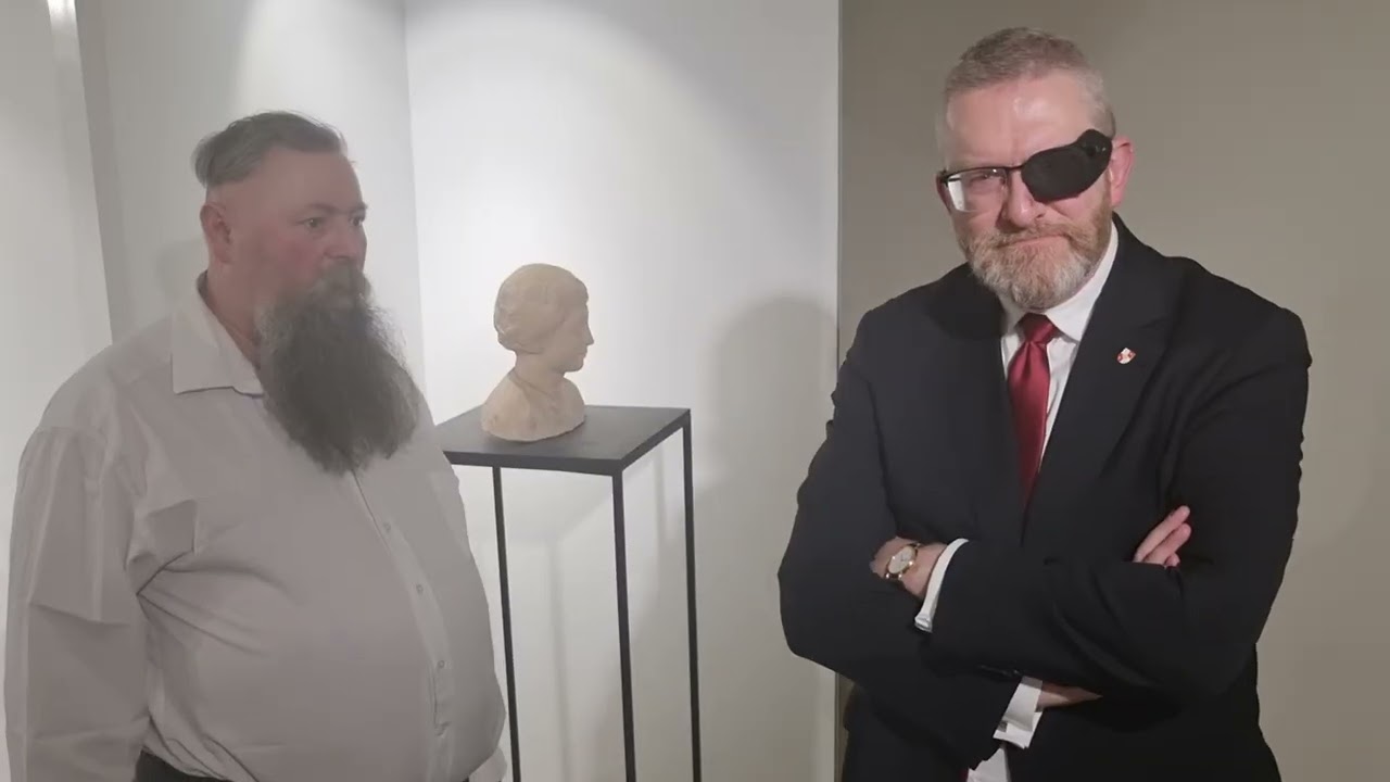 Kolega  Grzegorz  na naszej  wystawie w Brwinowie