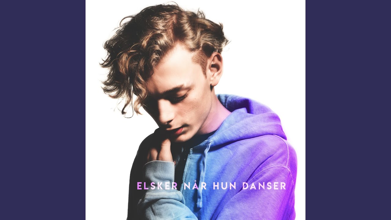 Elsker Når Hun Danser