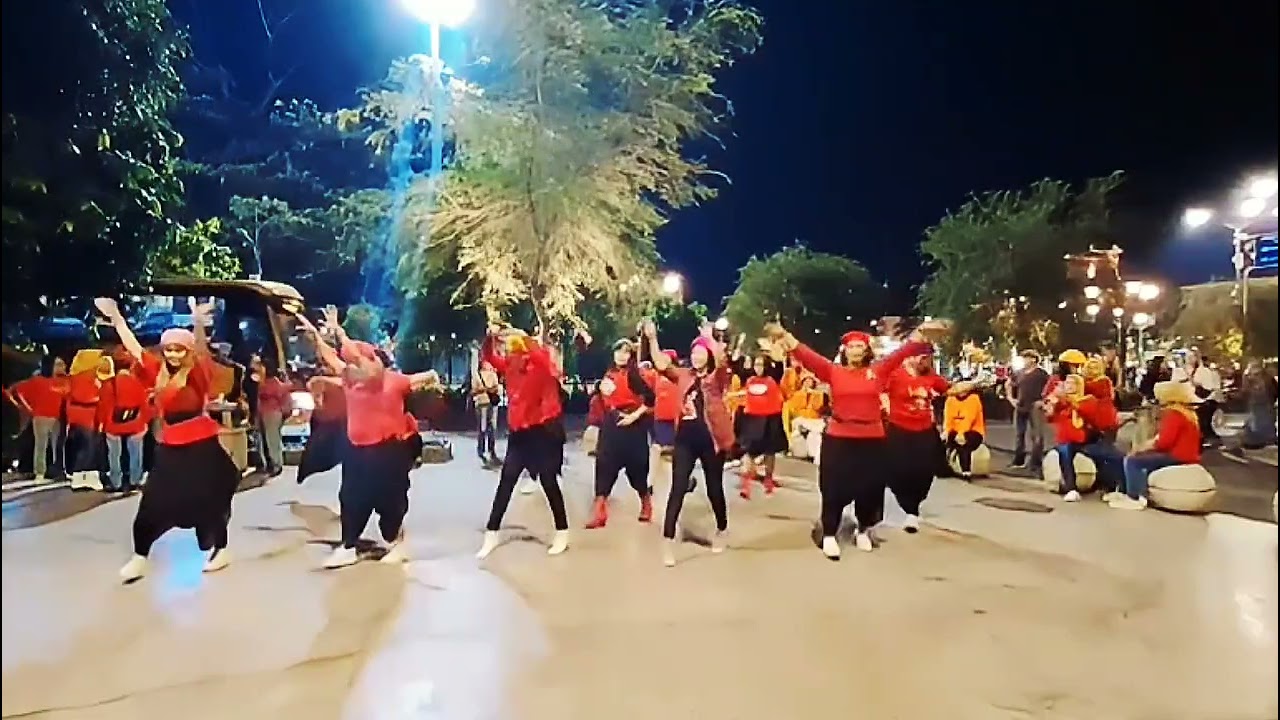 Tragedi Kamar Mandi@ Choreo Om Pardi @ New Moo Dance