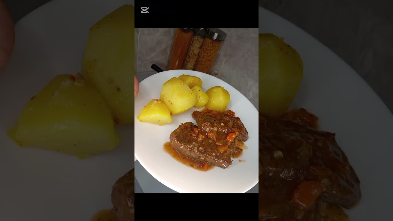 Domaći hljeb🎀 Šnicle u sosu kao iz restorana i kuhani krompir🎀
