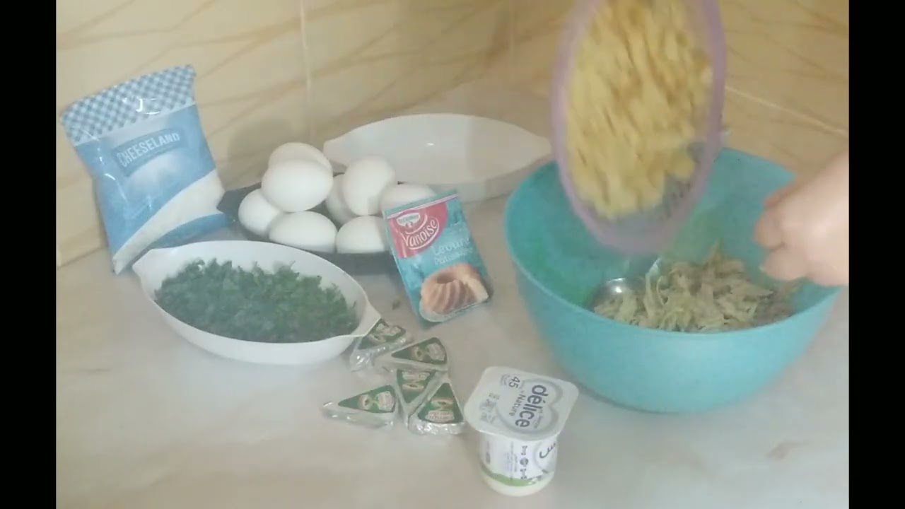 وصفة طاجين تونسي ببطاطا بجبن