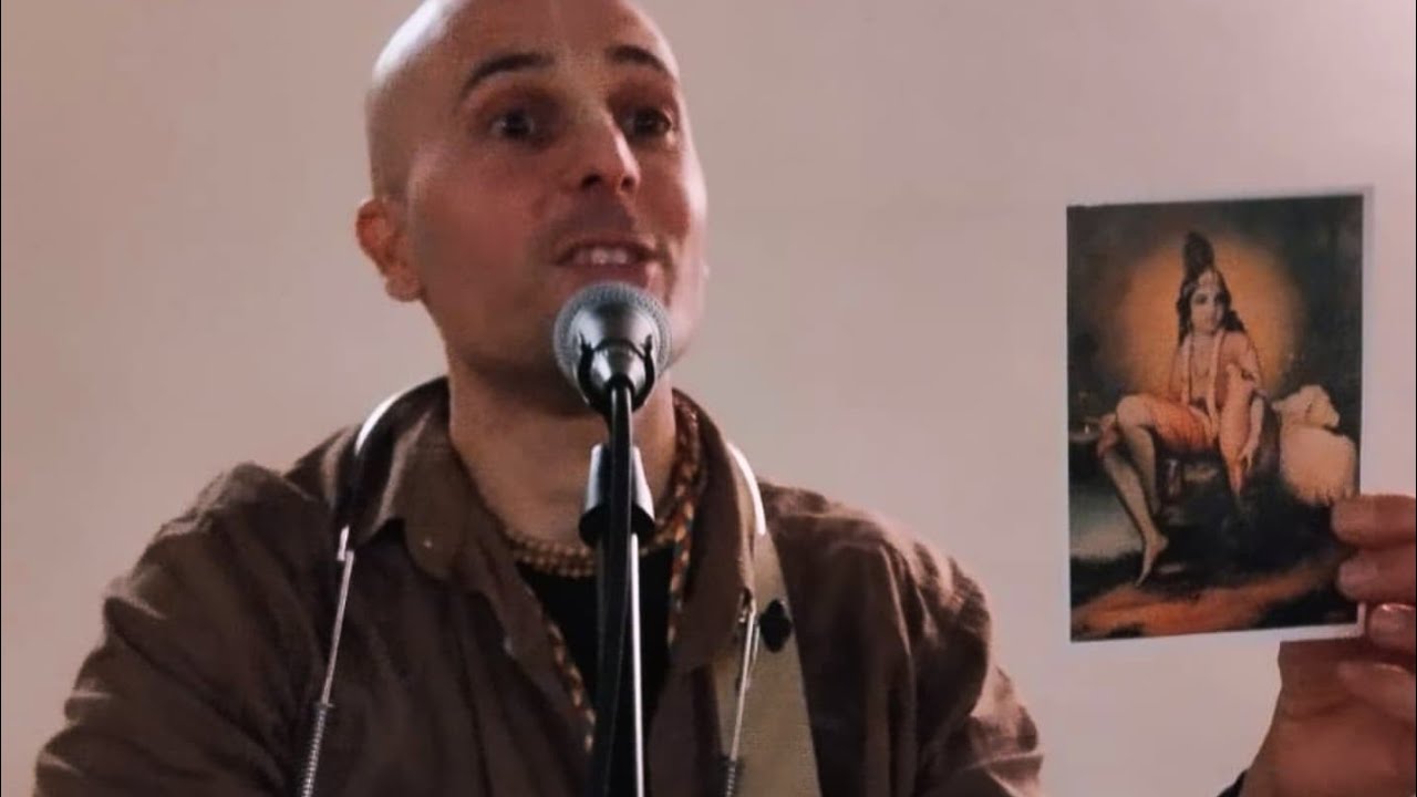 Pilu Das (Paolo Nidasio) sta trasmettendo dal vivo.