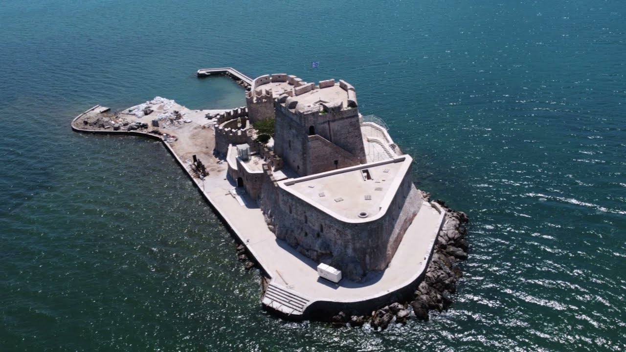 Το Ναύπλιο από ψηλά! - Greece, Peloponnese: Nafplion city from above!