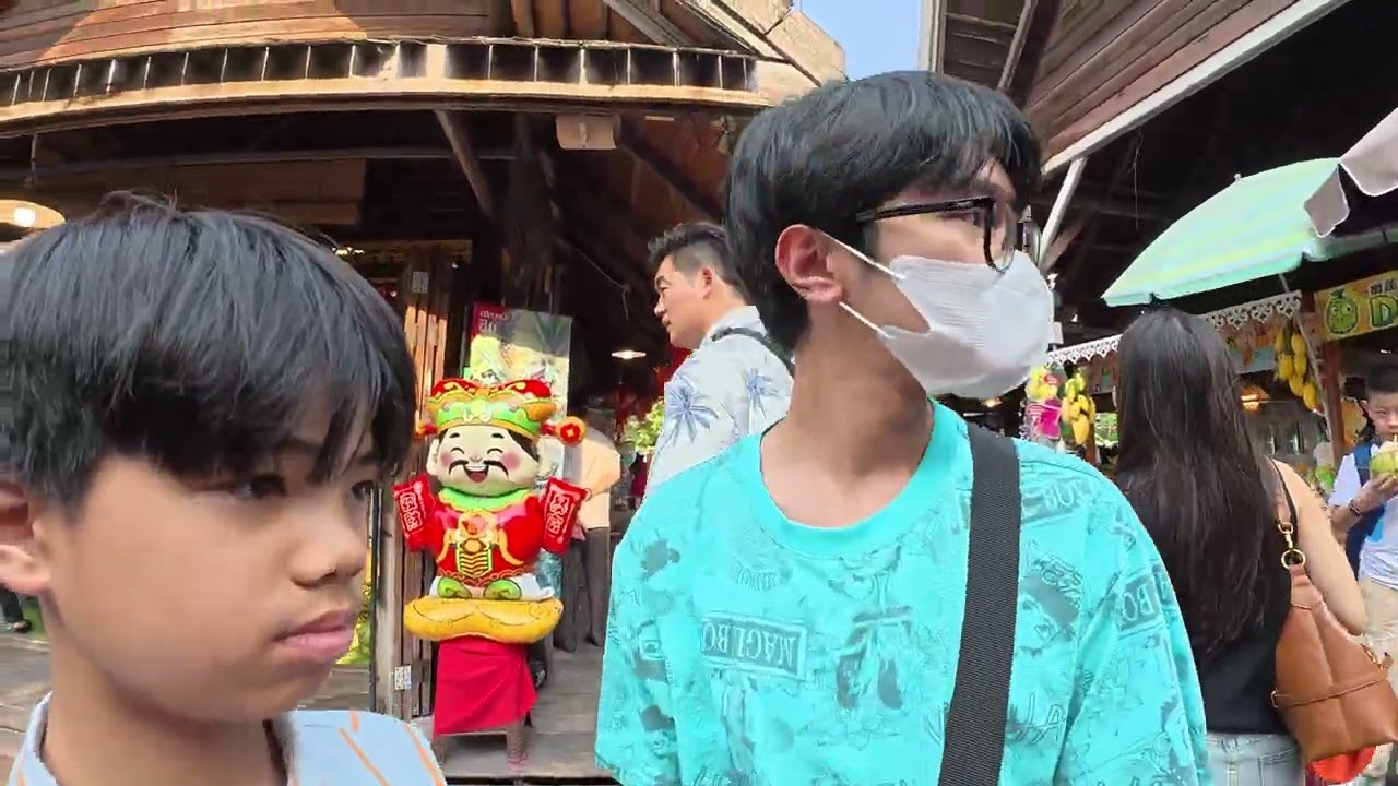 24 tháng 2, 2026   chợ nổi pattaya thái lan