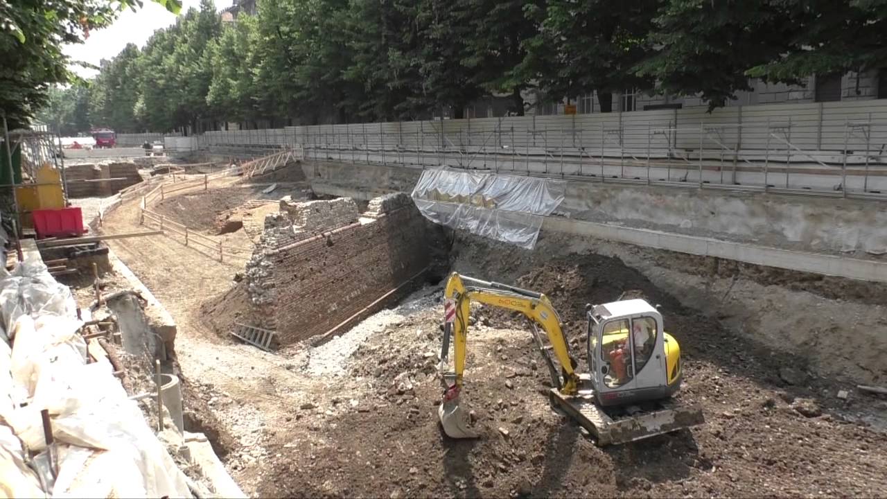 TORINO, IL PICCONE SULLA CITTADELLA