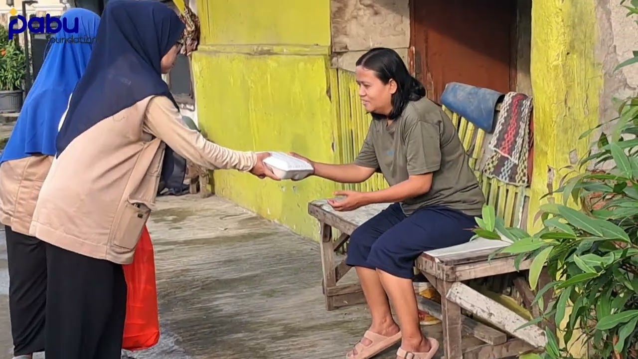 Alhamdulilah berbagi nasi jumat berkah bersama pabu karawang