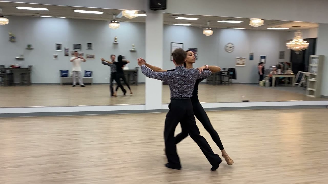 Foxtrot - Hover Corte - how to hover