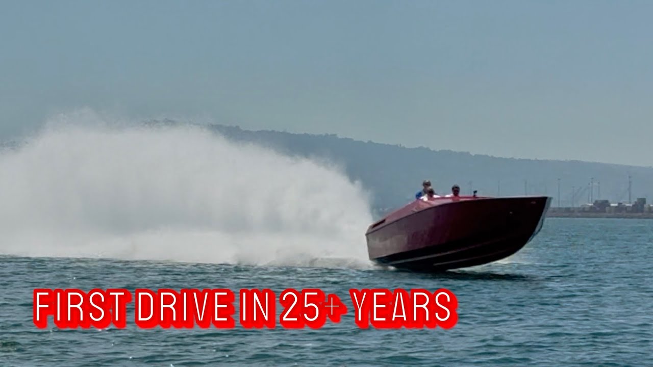 1995 38 Larry Smith Scarab Splashes for the First Time in 25 YEARS! 2300HP Ride Along - Blood Vessel