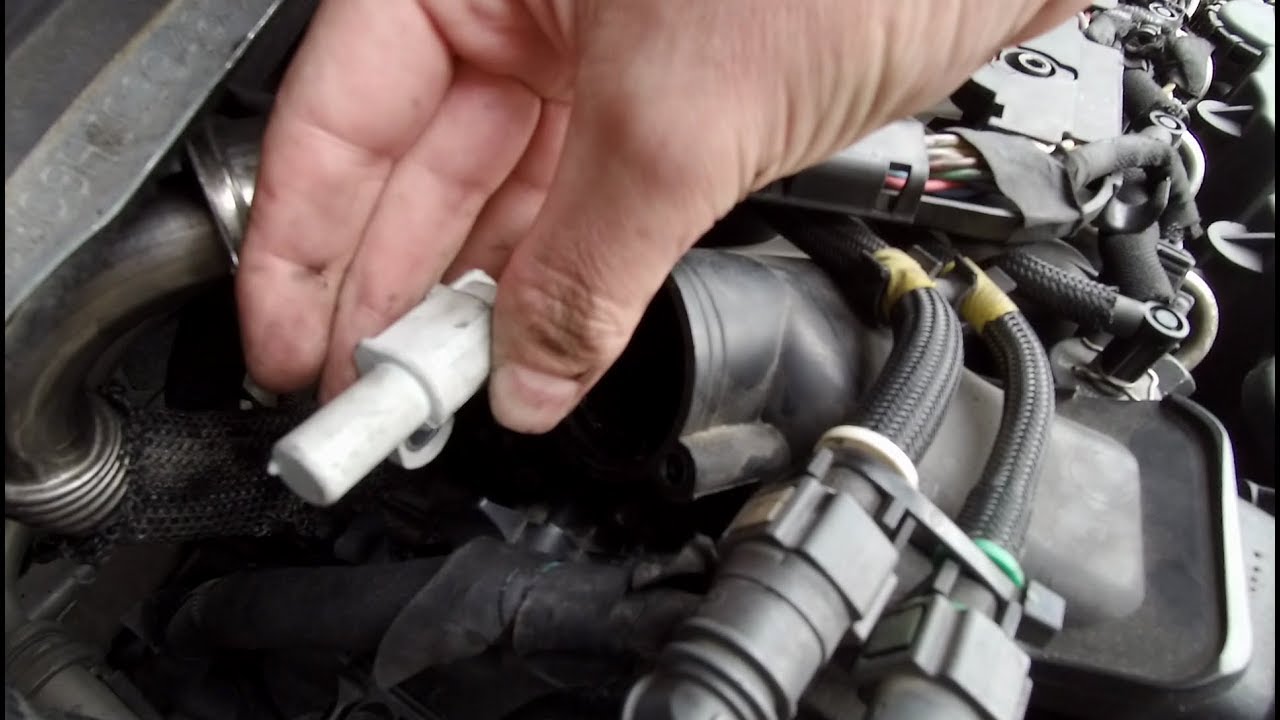 Peugeot 207 1.6 HDI - Changement capteur de position d'arbre à cames