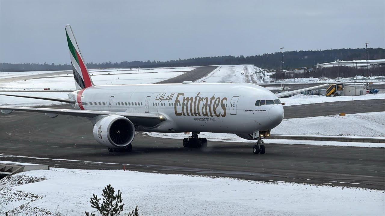 Arlanda utsiktsplats. (Finns utsatt på Google karta) filmat tisdag 2026-02-10 Emirates vinkade