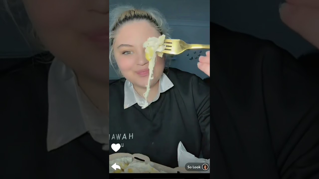 اخيرا وصلنا رحلتنا كانت ساعة ونص شوفو شو جبنا 😋😁