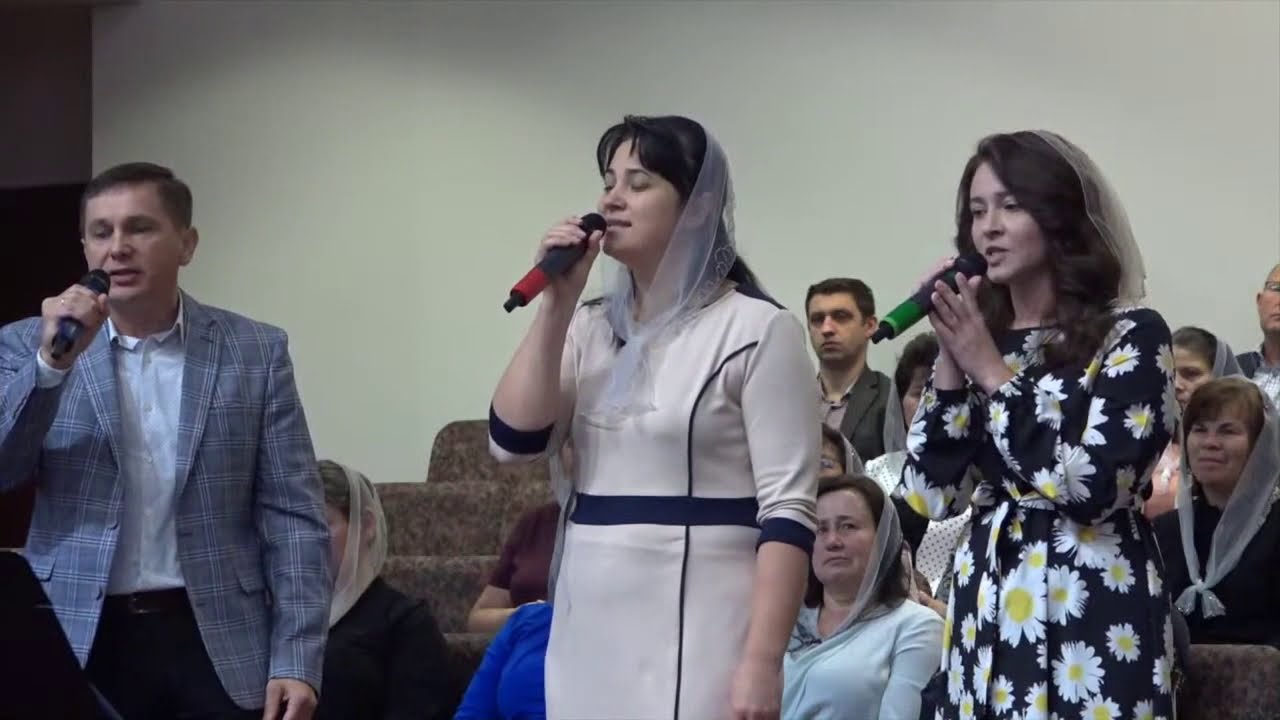 Чудовий край на небесах