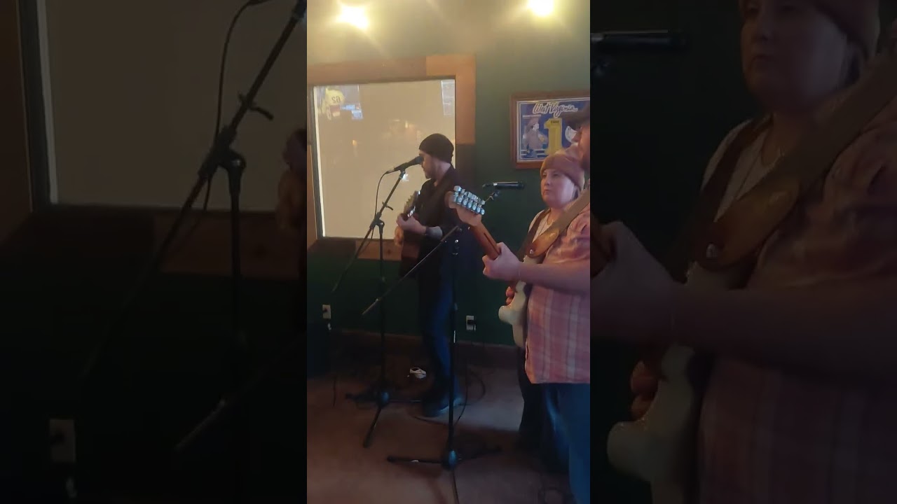 Sunday fun at Kelly 2.0 in clarksbrug wv USA 