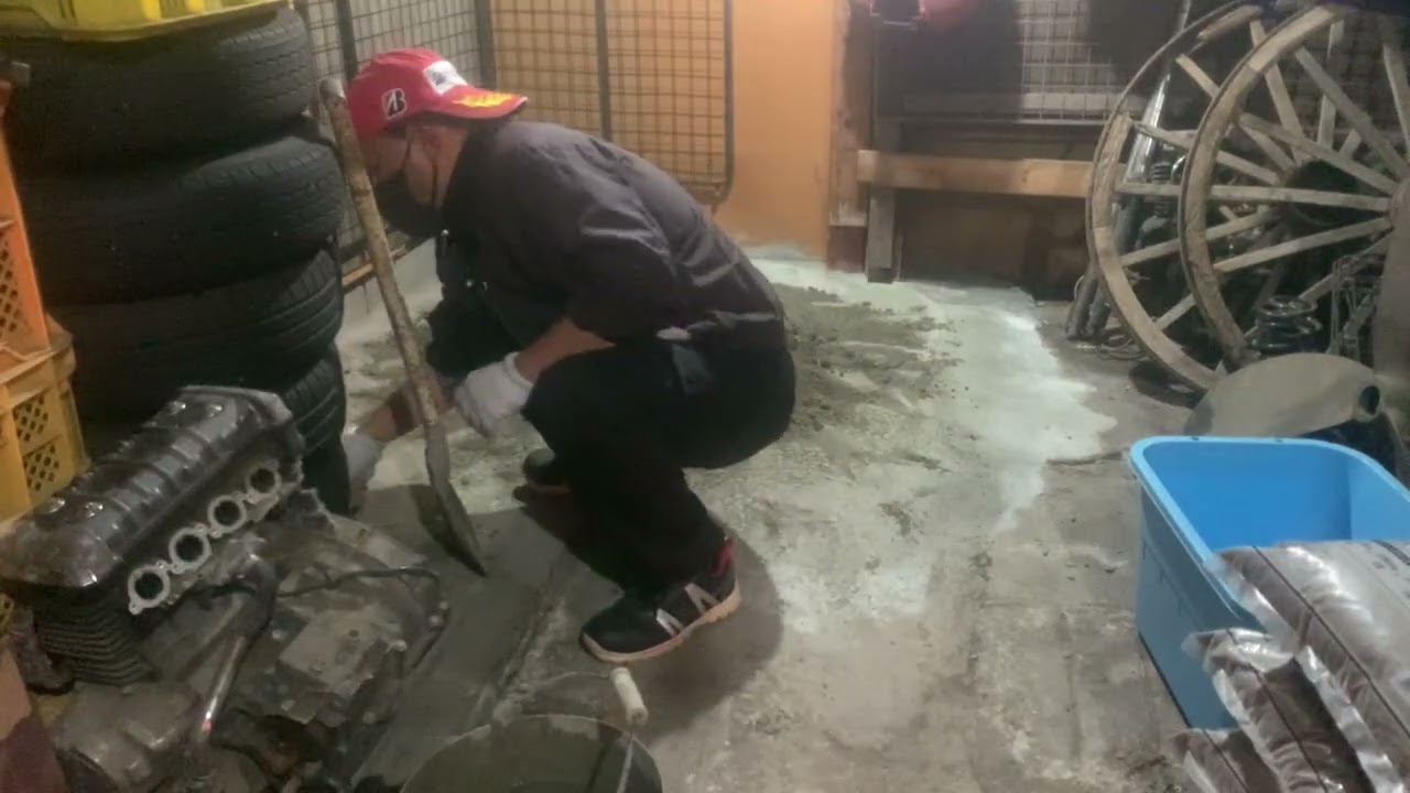 倉庫のコンクリート打ち