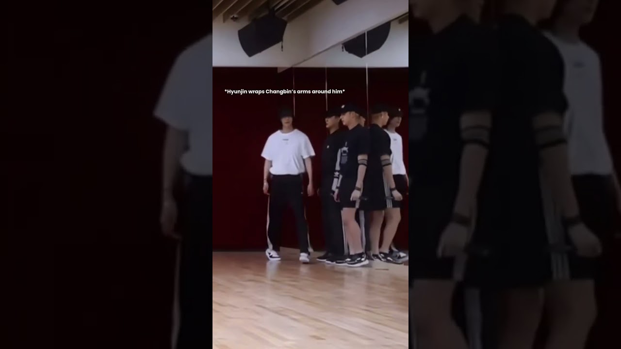 Stray kids members separation anxiety lol 😂 they&rsquo;re always in contact #chan #hyunjin #changbin #skz