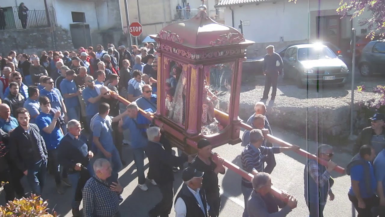 Calvello/Madonna Monte Saraceno/13-05-18/h 8.15/piazza Gramsci