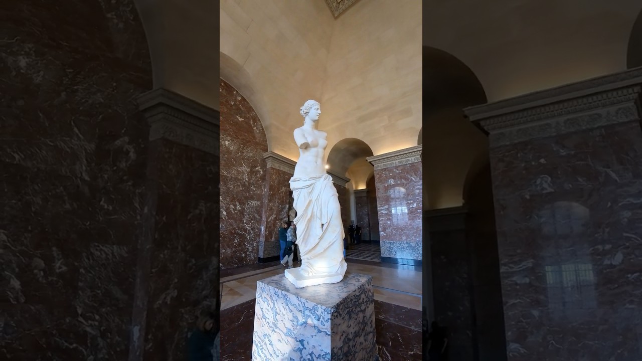 🇫🇷 Venus de Milo: Timeless Beauty in the Louvre