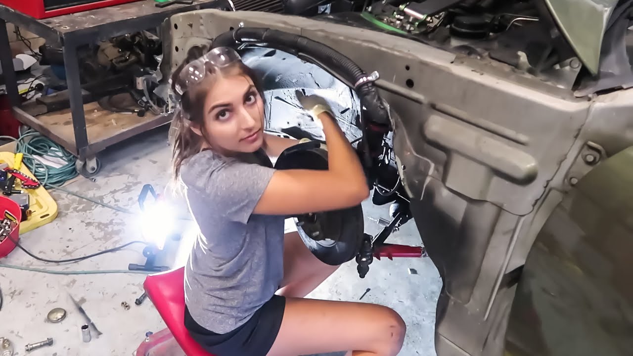 Building an LS SWAPPED 240SX IN 10 MINUTES! *Amazing Transformation*