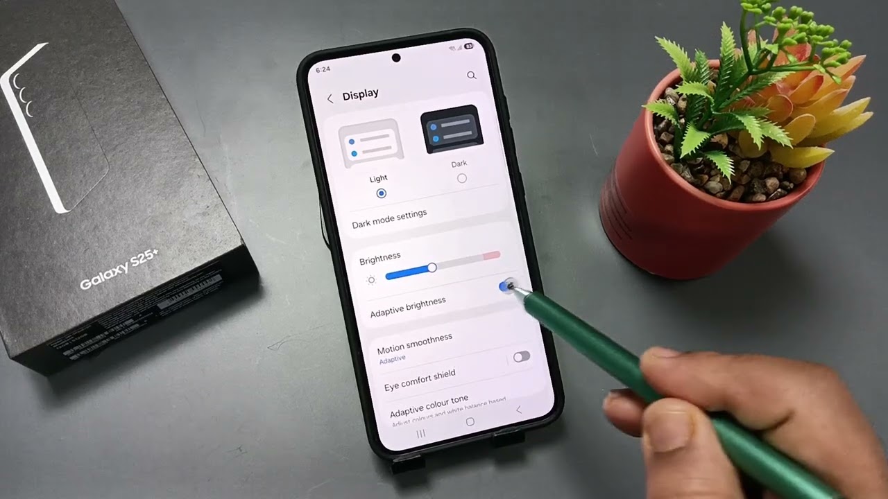Samsung Galaxy S25/S25+/S25 Ultra | How to Enable or Disable Adaptive Brightness