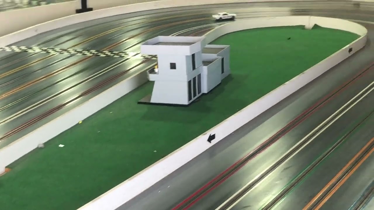 Slot cars