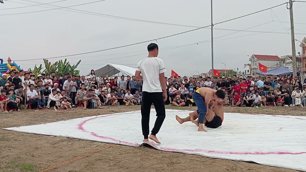 Lễ hội ở Làng thiện xã bảo đài các đô vật cực kỳ hay 