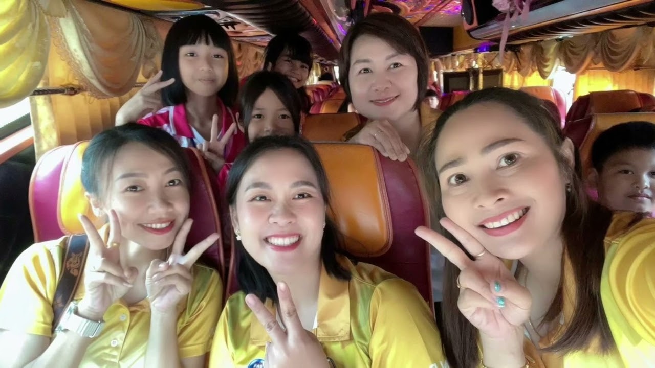 เลี้ยงส่งพี่พู่